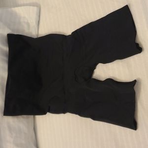 Assets by Spanx high rise, mid thigh shapewear